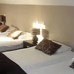 Leeson Downtown Hotel 2*