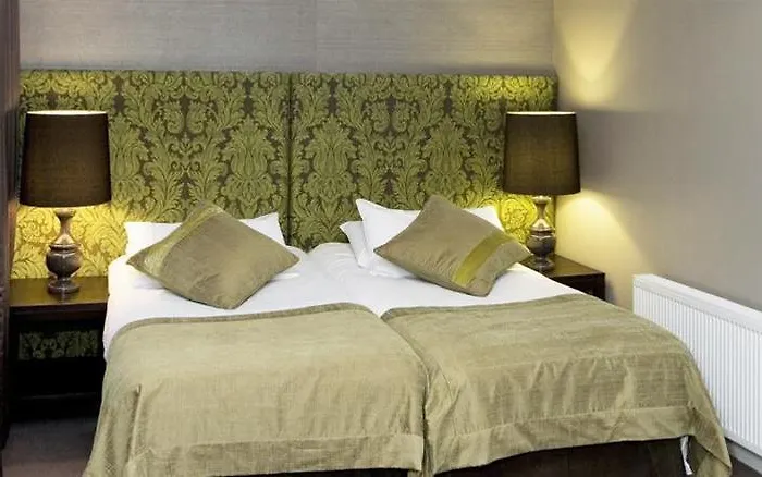 Leeson Downtown Szálloda 2*